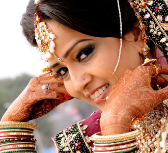 MakeOver By Henna - Bridal Makeup